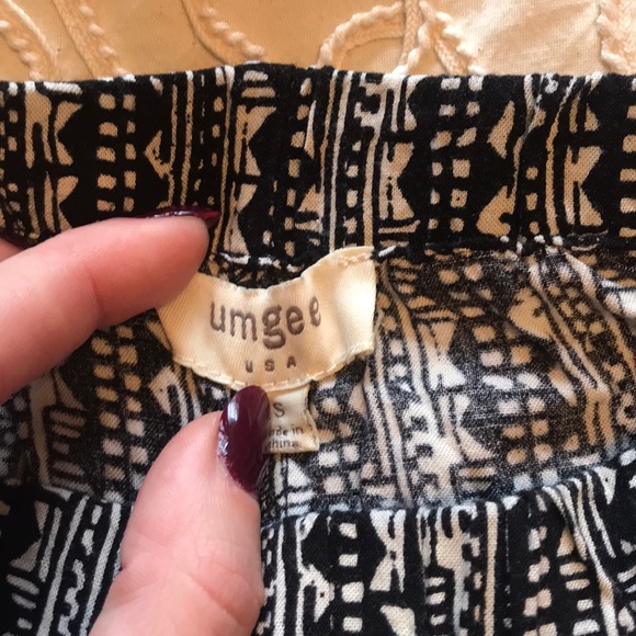 Umgee tribal pattern wide leg pants - Picture 3 of 4